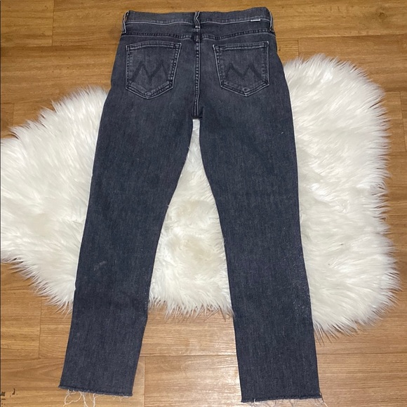 MOTHER HIGH WAISTED RASCAL ANKLE STEP FRAY IN NIGHT GARDEN - Picture 3 of 9